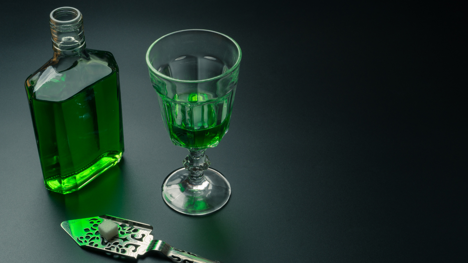005 Black Currant - Absinthe - Patchouli